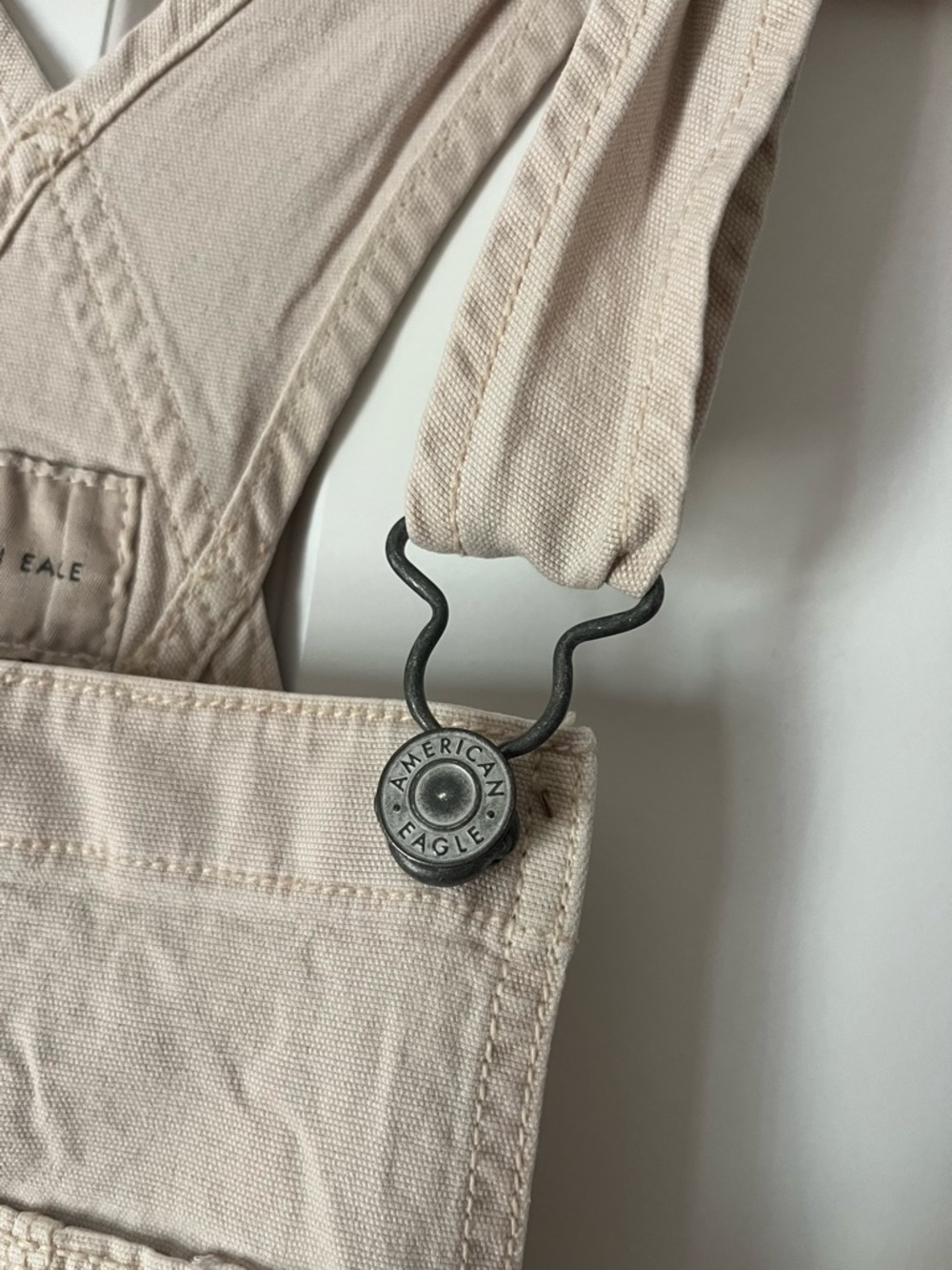 American Eagle Outfitters Beige Women’s Denim Overalls - Picture 4 of 5